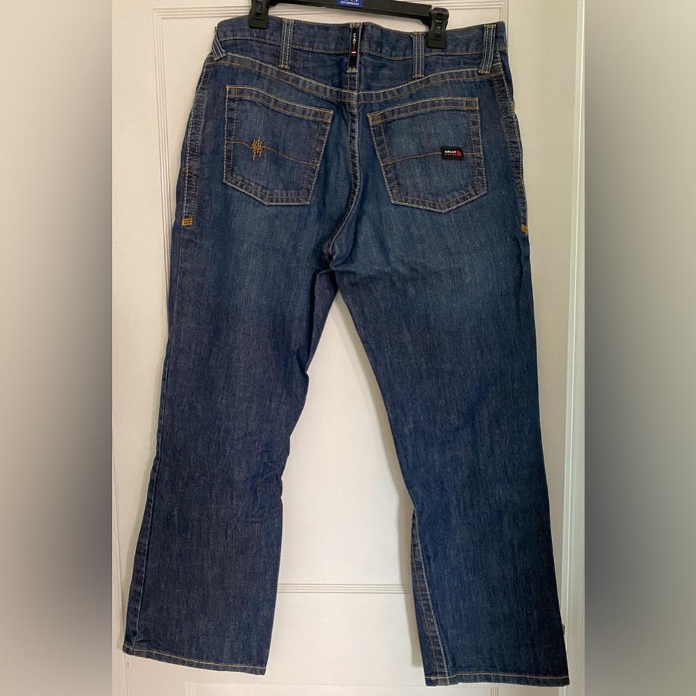 Ariat men’s M4 relaxed fit fire resistant jeans 34x30 new without tags!